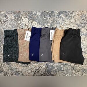 Zyia Active Bundle of Club Shorts Sz Small